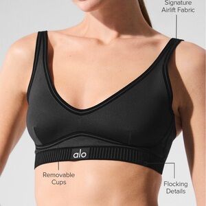 ALO Yoga Black Airlift Sports Bra